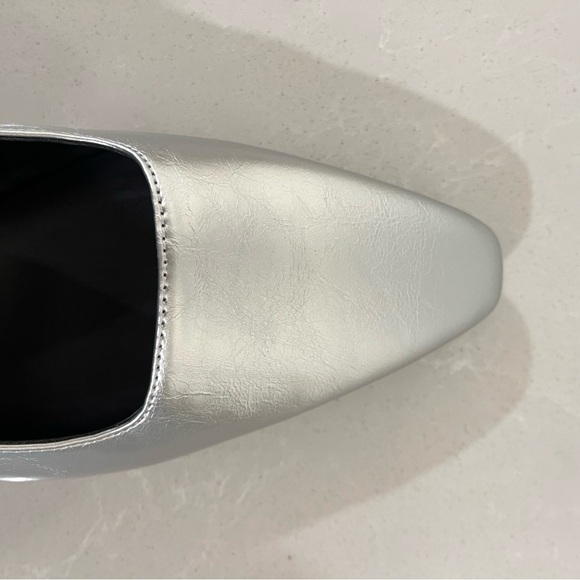 Naturalizer “Ginger” Silver Slingback Low Heel Women’s Size 8 - Worn Once - Picture 4 of 7